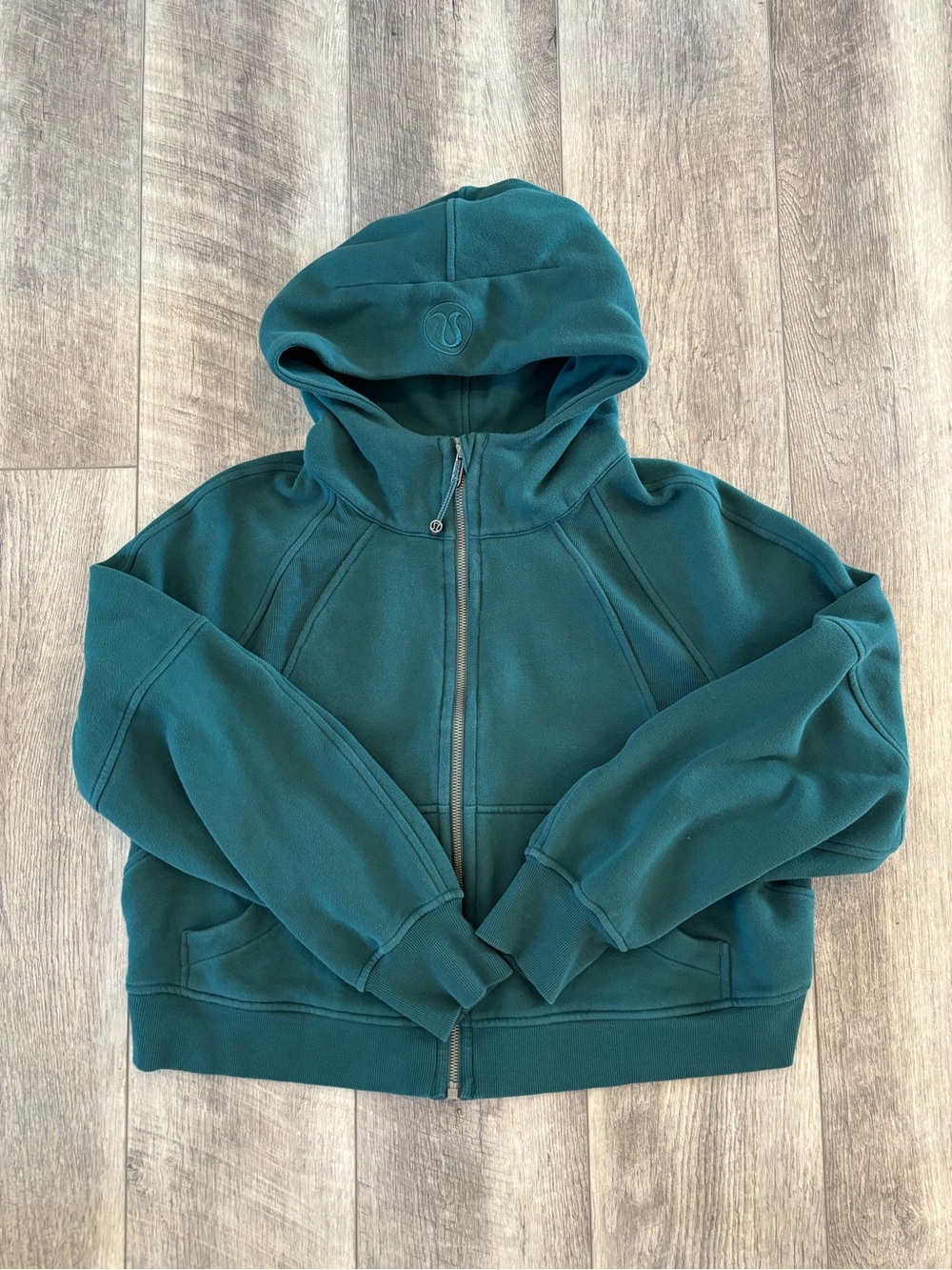 Lululemon Oversized Cropped Hoodie Size M/L